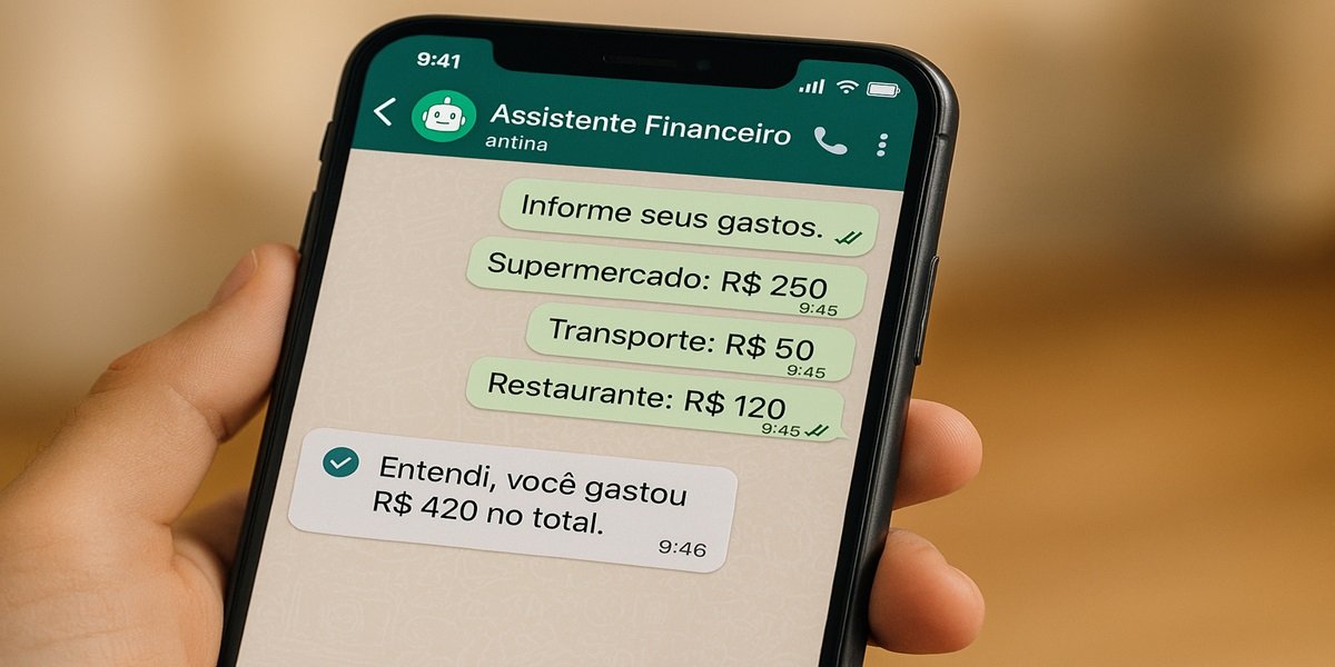 Tela de celular exibindo uma conversa com assistente financeiro no WhatsApp sobre gastos com supermercado, transporte e restaurante.